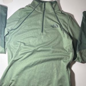 Women’s Long sleeve by The Northface